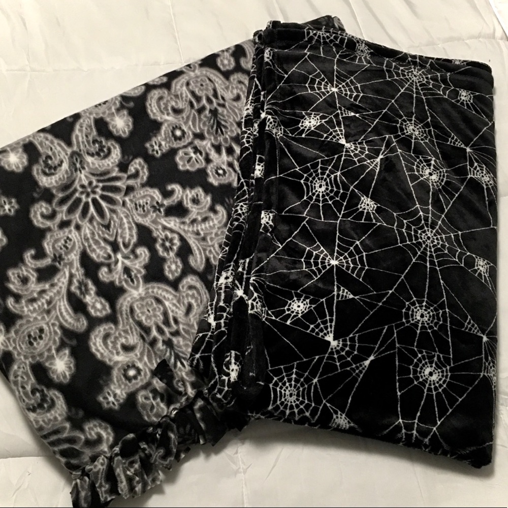 NEW Gothic Halloween blanket bundle